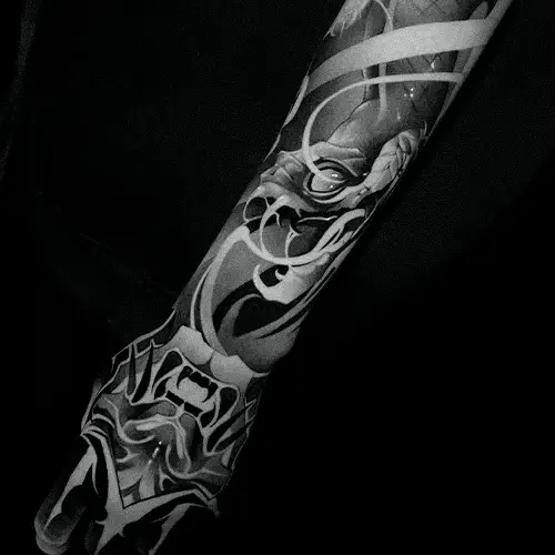 Змея на руке Black&Gray